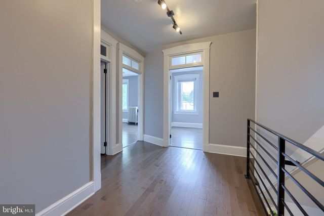 215 N LIME ST, Lancaster, PA 17602