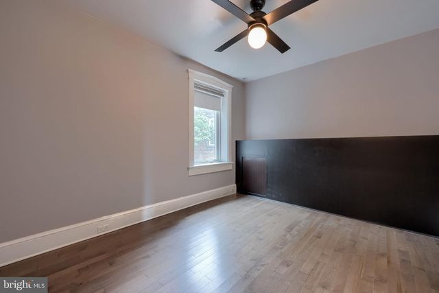215 N LIME ST, Lancaster, PA 17602
