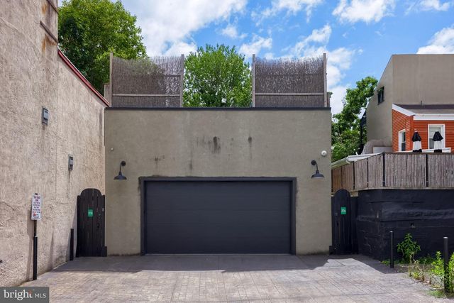 215 N LIME ST, Lancaster, PA 17602