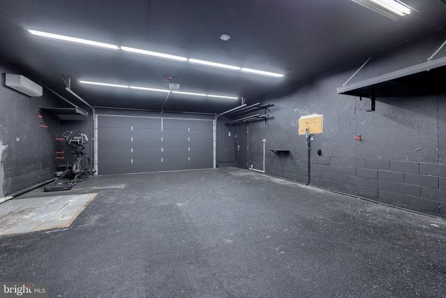 215 N LIME ST, Lancaster, PA 17602
