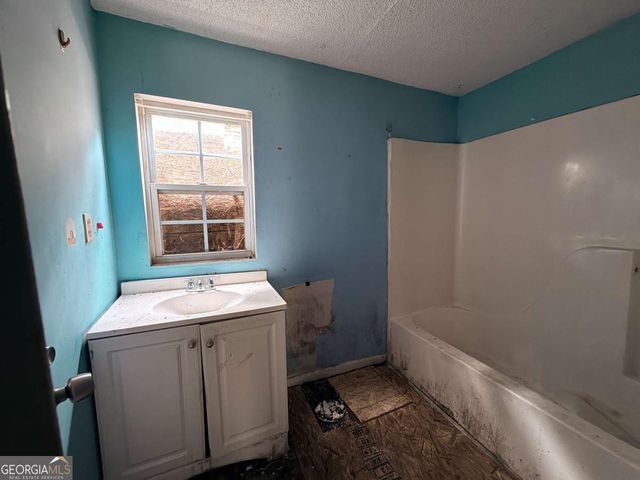 8122 Puckett Street, Covington, GA 30014