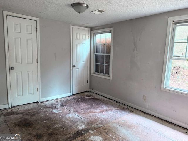8122 Puckett Street, Covington, GA 30014