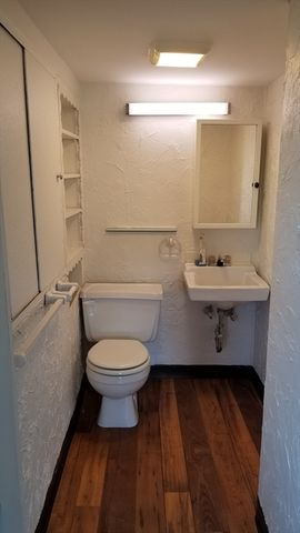 300-302 Pleasant Street 3, North Andover, MA 01845