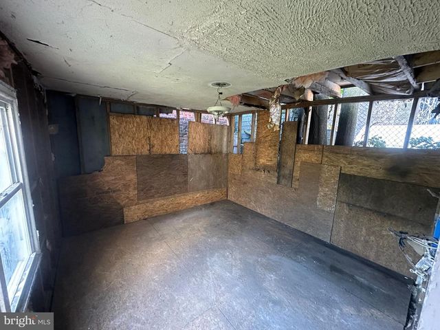 2715 N 12TH ST, Philadelphia, PA 19133