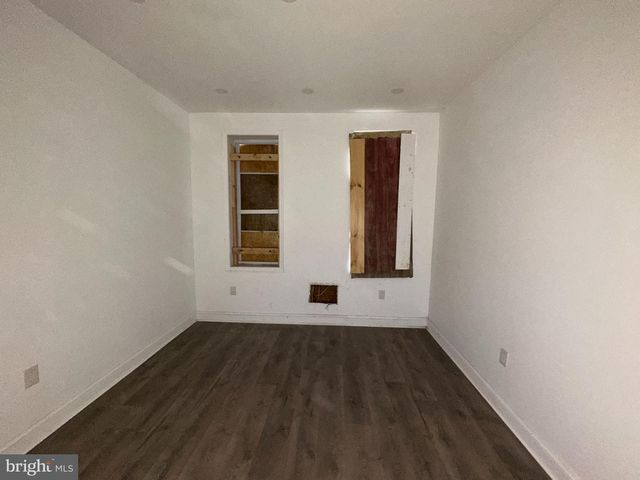 2715 N 12TH ST, Philadelphia, PA 19133