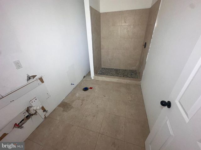 2715 N 12TH ST, Philadelphia, PA 19133