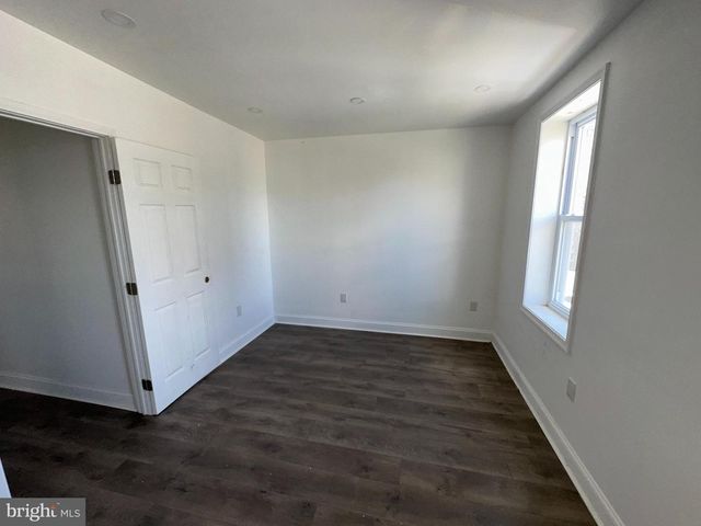 2715 N 12TH ST, Philadelphia, PA 19133