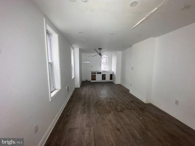 2715 N 12TH ST, Philadelphia, PA 19133