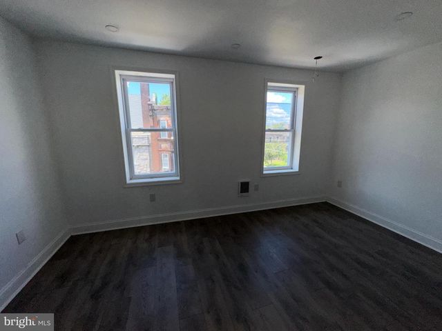 2715 N 12TH ST, Philadelphia, PA 19133