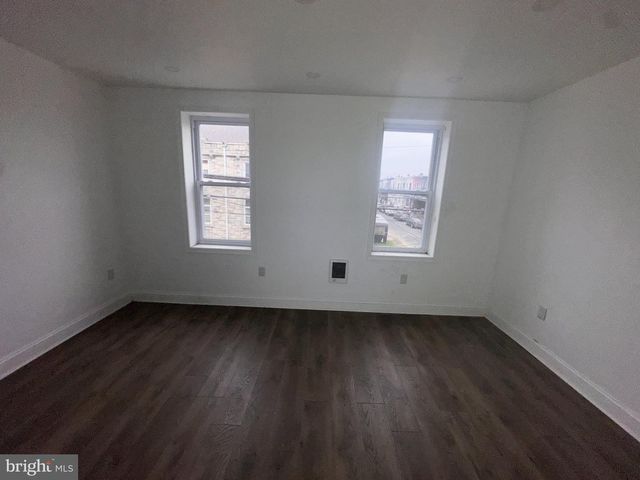 2715 N 12TH ST, Philadelphia, PA 19133