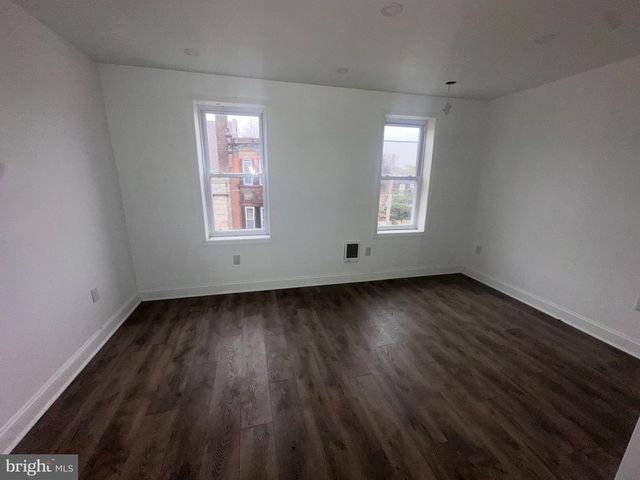 2715 N 12TH ST, Philadelphia, PA 19133