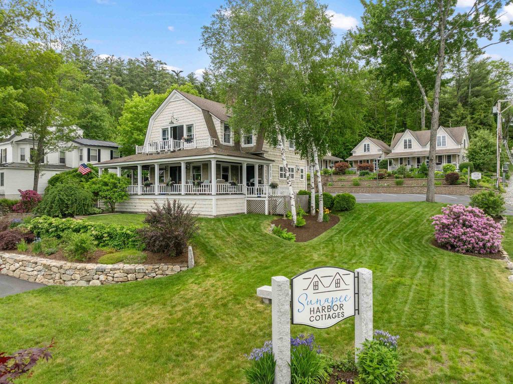 4 Lake Avenue, Sunapee, NH 03782