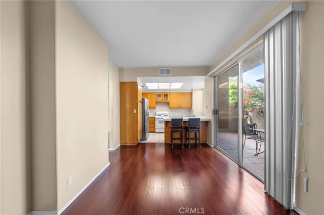 22320 Mission Circle 92, Chatsworth, CA 91311