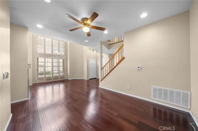 22320 Mission Circle 92, Chatsworth, CA 91311