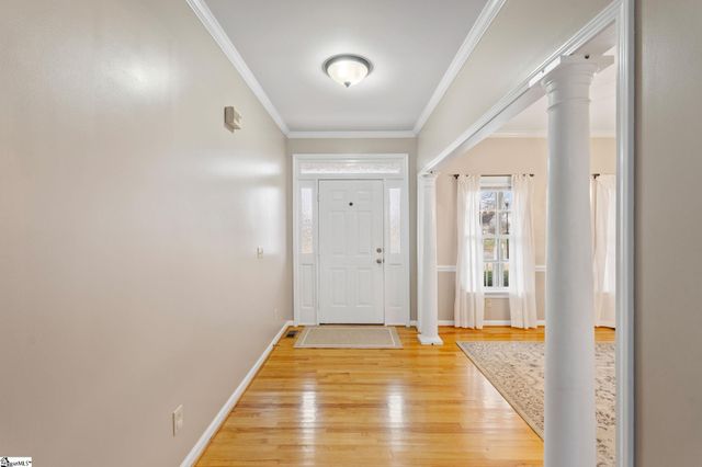 204 Windrow Lane, Fountain Inn, SC 29644