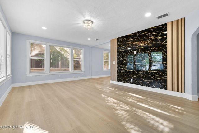 4645 KINGSBURY Street, Jacksonville, FL 32205