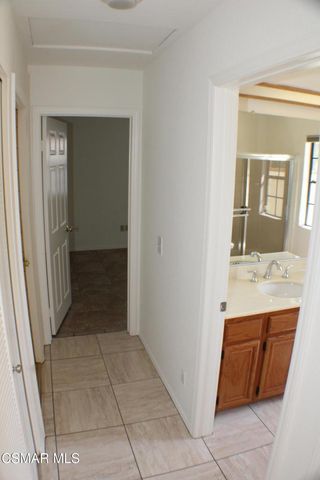 704 Wind Willow Way, Simi Valley, CA 93065