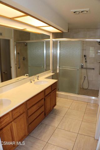 704 Wind Willow Way, Simi Valley, CA 93065