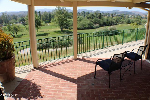 704 Wind Willow Way, Simi Valley, CA 93065