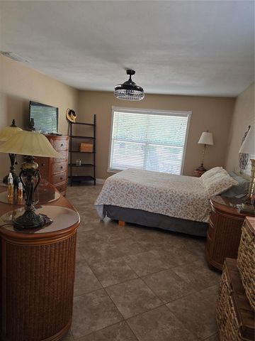 4553 LINWOOD STREET, Sarasota, FL 34232