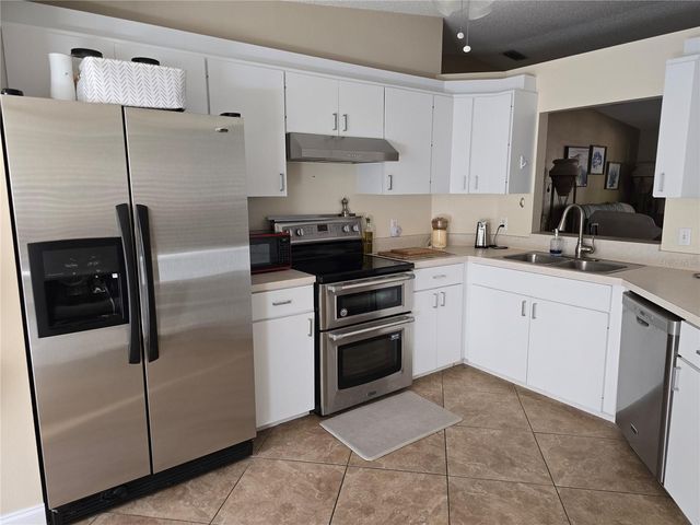 4553 LINWOOD STREET, Sarasota, FL 34232