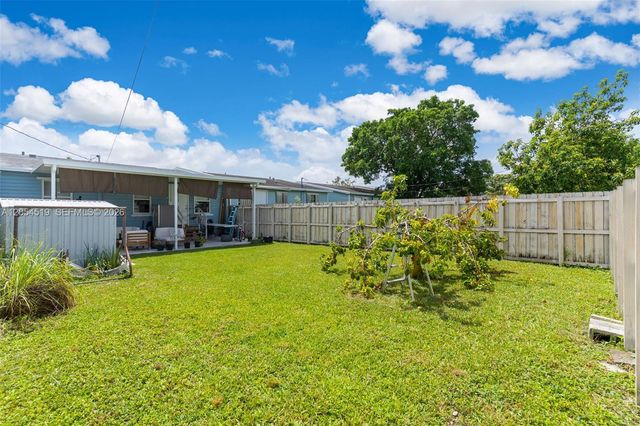 170 NW 9th Ave, Florida City, FL 33034
