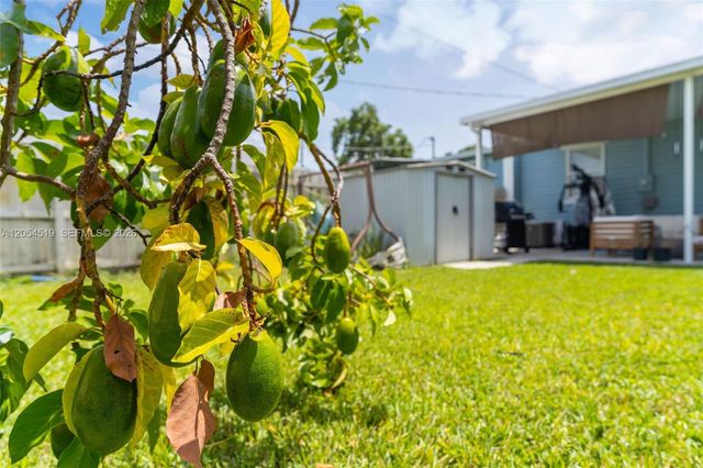 170 NW 9th Ave, Florida City, FL 33034