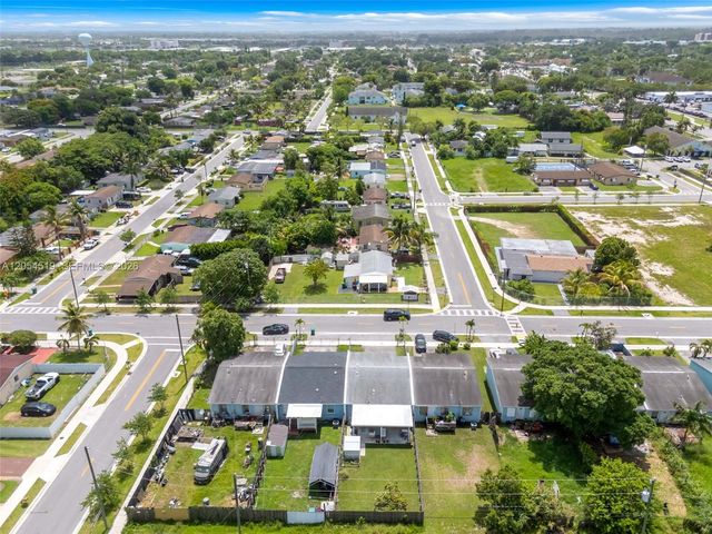170 NW 9th Ave, Florida City, FL 33034