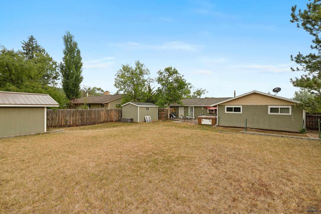 4811 W MAIN ST, Rapid City, SD 57702