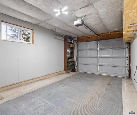 4811 W MAIN ST, Rapid City, SD 57702