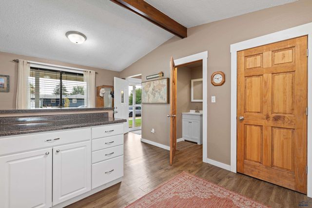 4811 W MAIN ST, Rapid City, SD 57702
