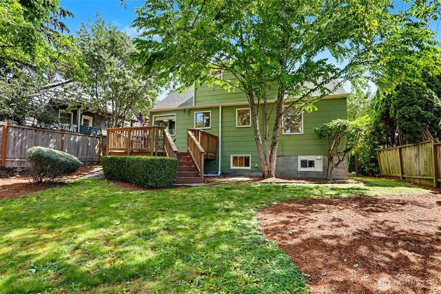 6519 40th Avenue NE, Seattle, WA 98115