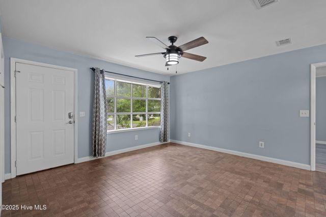 233 Buff Circle, Wilmington, NC 28411