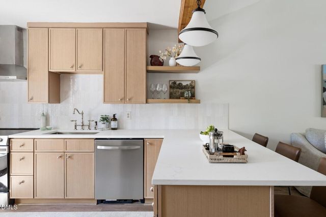 115 Gristmill Lane, Chapel Hill, NC 27514