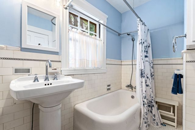 28 Preston Beach Road, Marblehead, MA 01945