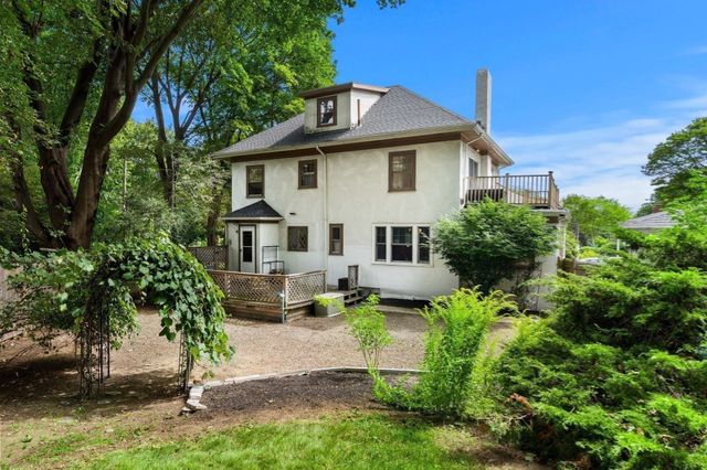 28 Preston Beach Road, Marblehead, MA 01945