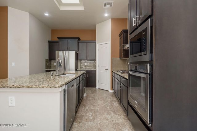 1974 W Villa Napoli Loop, Las Cruces, NM 88011