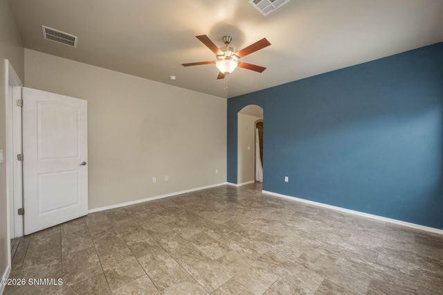 1974 W Villa Napoli Loop, Las Cruces, NM 88011