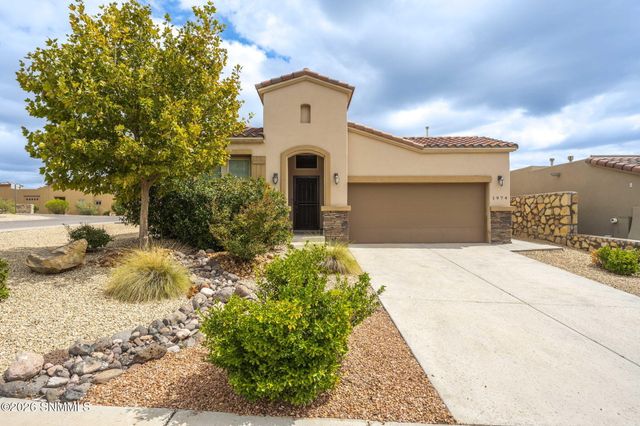1974 W Villa Napoli Loop, Las Cruces, NM 88011