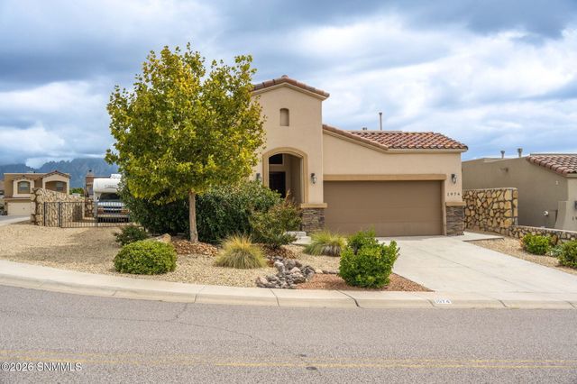 1974 W Villa Napoli Loop, Las Cruces, NM 88011