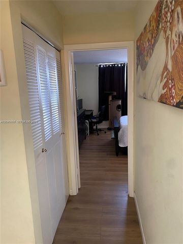1465 NE 123rd St 409, North Miami, FL 33161