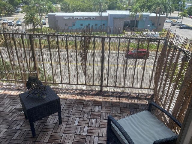 1465 NE 123rd St 409, North Miami, FL 33161