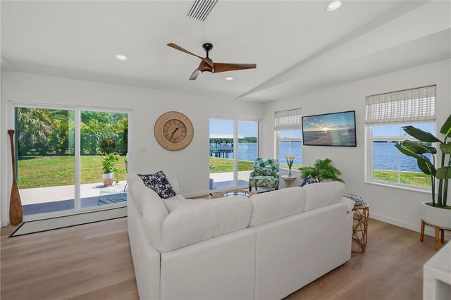 3404 LAKE VIEW BOULEVARD, Port Charlotte, FL 33948