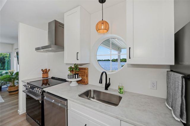 3404 LAKE VIEW BOULEVARD, Port Charlotte, FL 33948