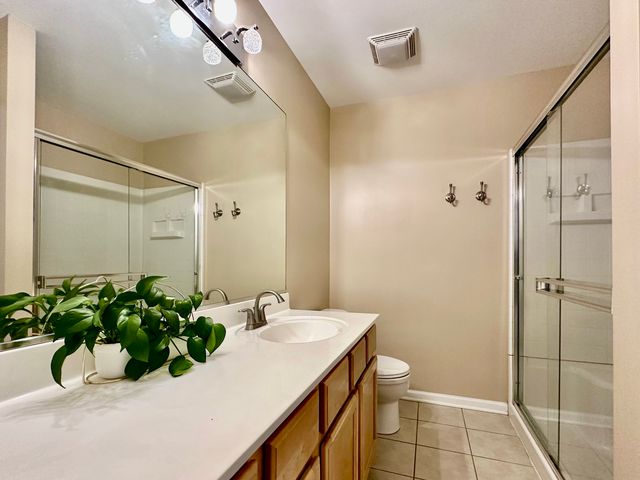 3329 Bromley Lane 3329, Aurora, IL 60502