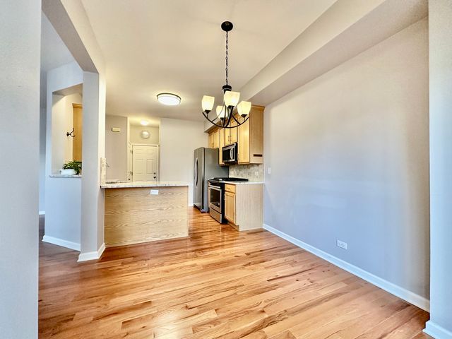 3329 Bromley Lane 3329, Aurora, IL 60502