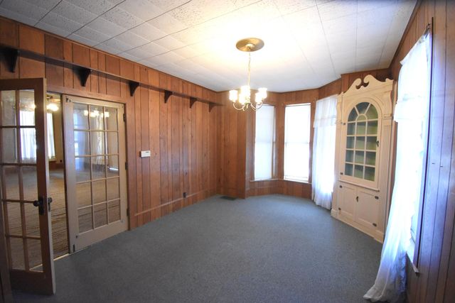 301 S Van Rensselaer Street, Rensselaer, IN 47978