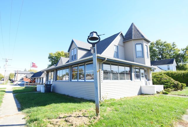 301 S Van Rensselaer Street, Rensselaer, IN 47978