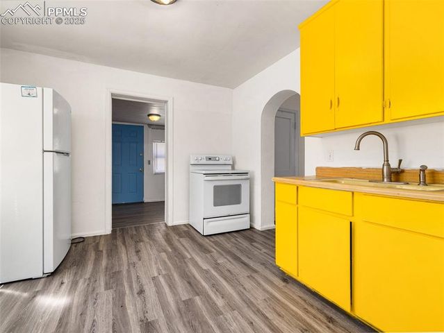 805 E 7th Street, Pueblo, CO 81001