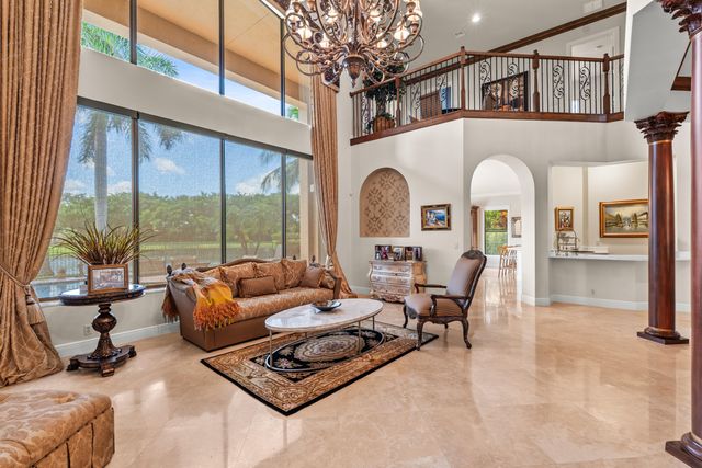 10538 VERSAILLES Boulevard, Wellington, FL 33449